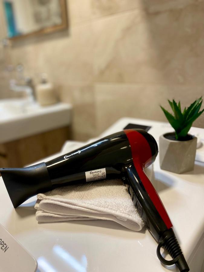 Apartment Caserma Kotor Ngoại thất bức ảnh