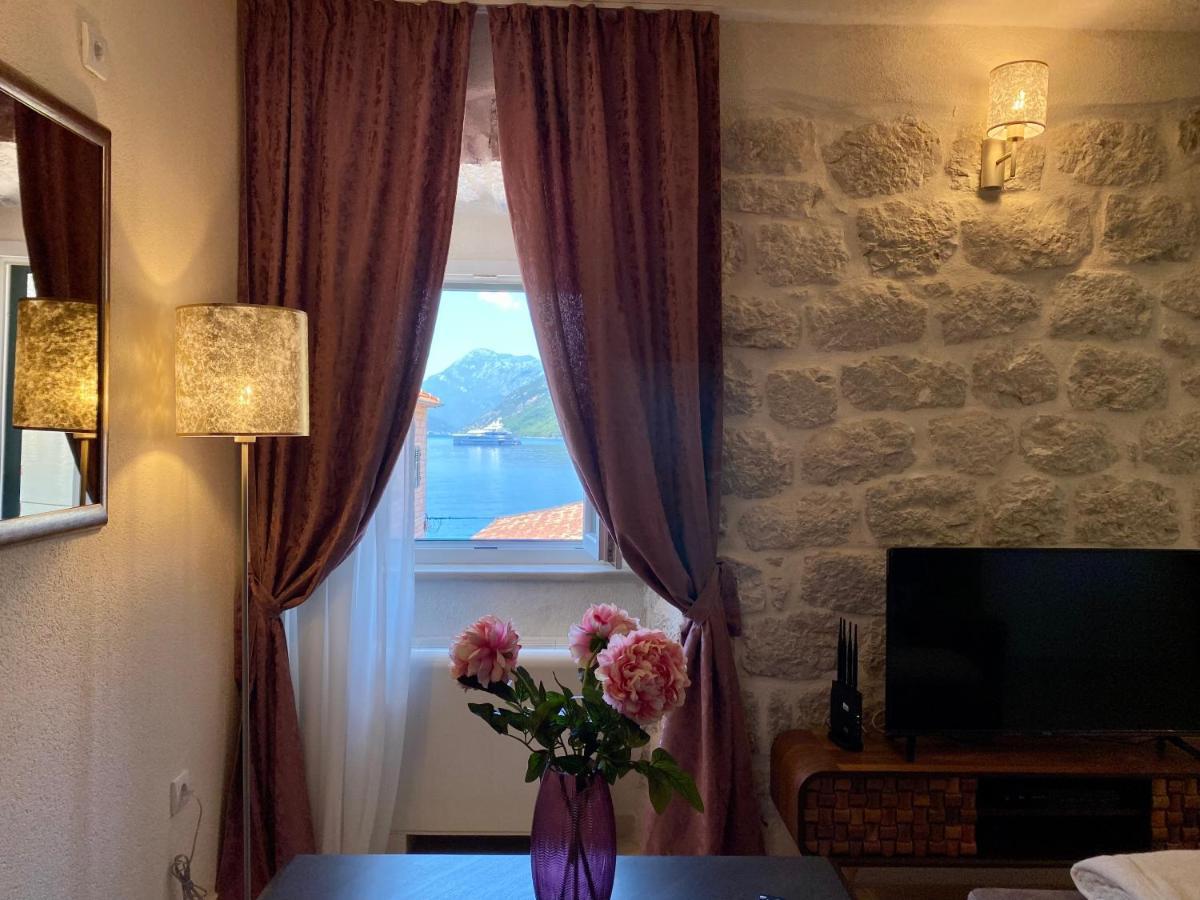 Apartment Caserma Kotor Ngoại thất bức ảnh