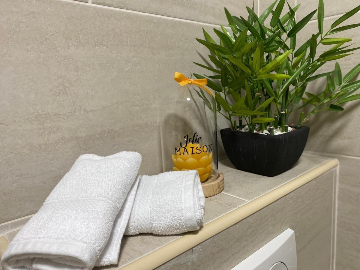 Apartment Caserma Kotor Ngoại thất bức ảnh