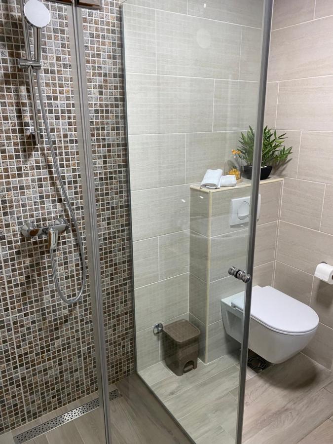 Apartment Caserma Kotor Ngoại thất bức ảnh