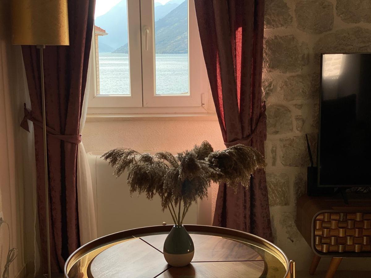 Apartment Caserma Kotor Ngoại thất bức ảnh